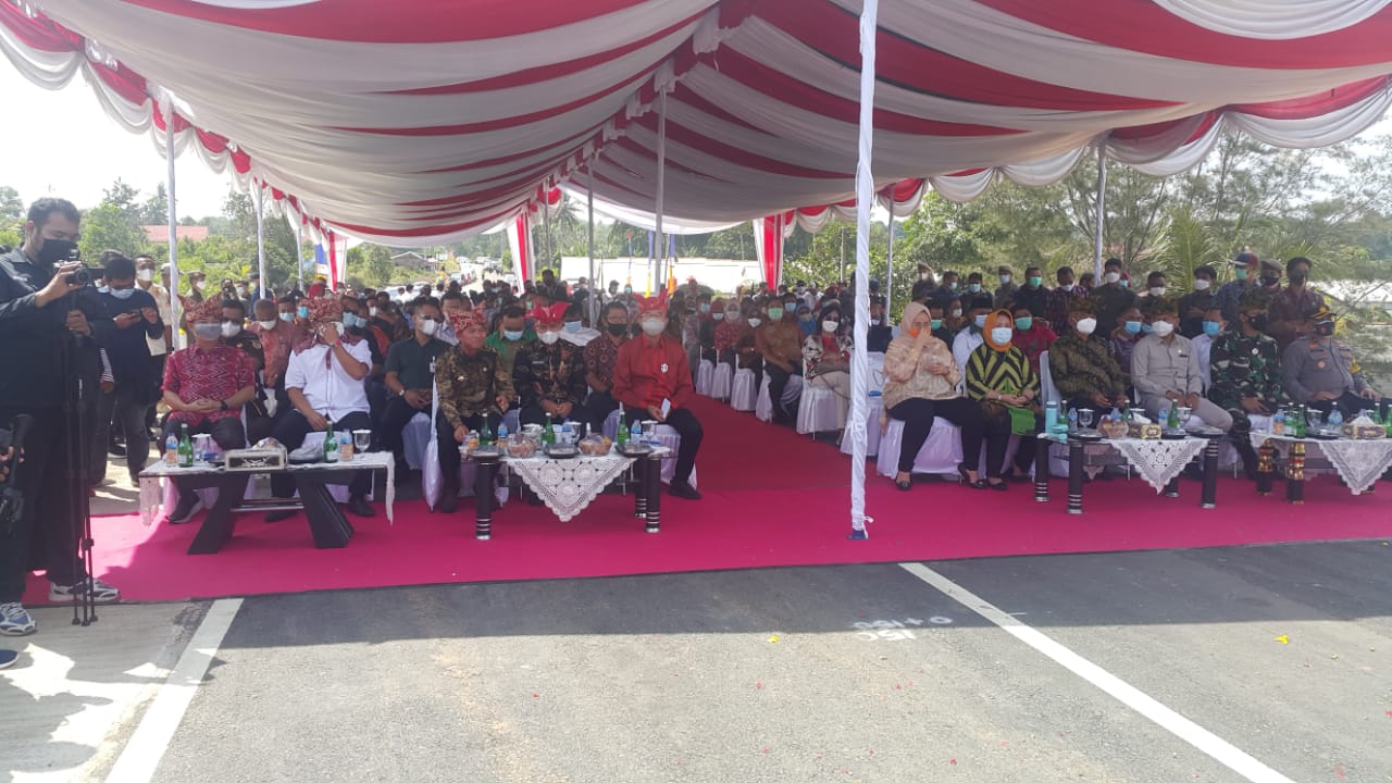 1d2f2c58 2556 4af5 8bd5 D54f220520ee