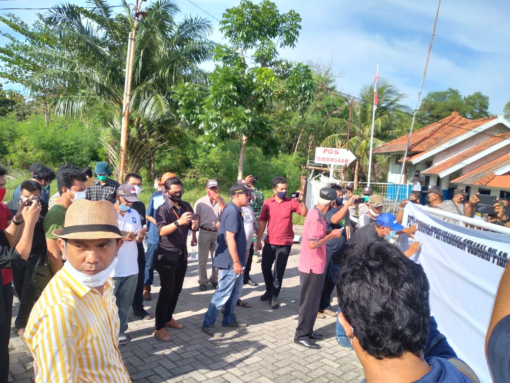 2188c540 F0cf 4314 B7eb E70932e68f84 1