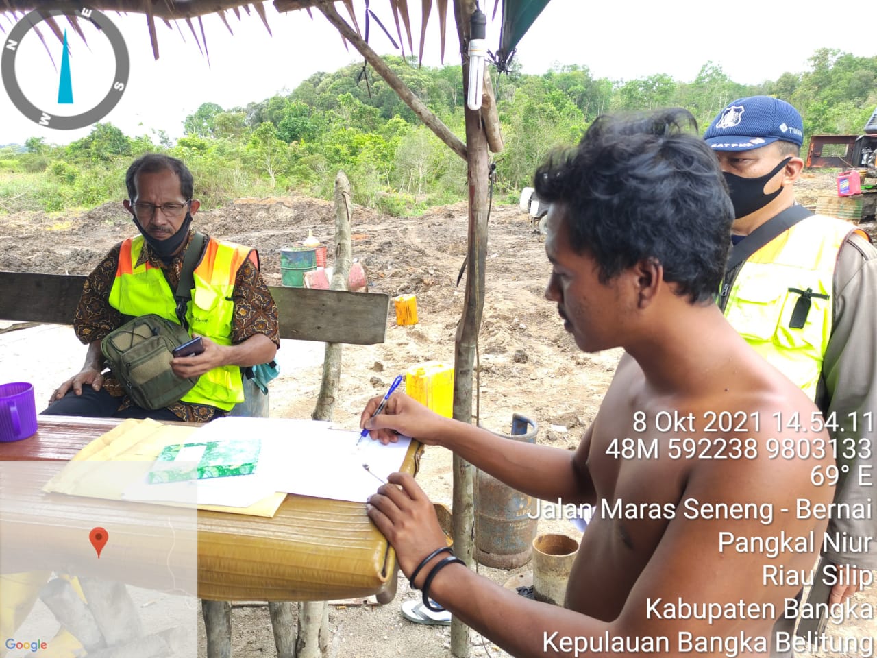 Sedang Asyik Nambang di Dusun Tirus, Empat Unit Tambang ilegal ini Distop Divpam PT Timah, Selanjutnya Ini Yang Terjadi IMG 20211009 WA0036