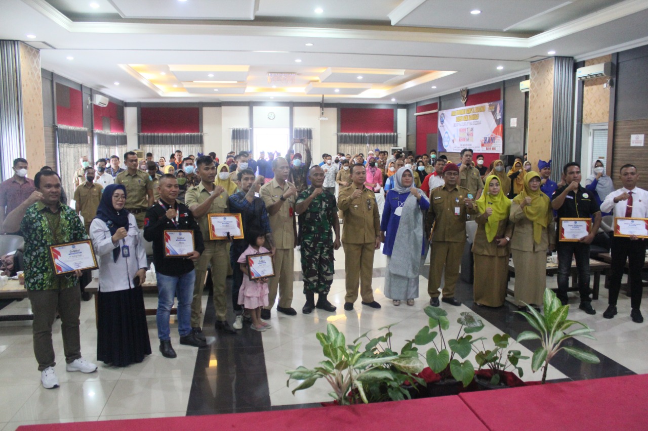 Arbi Leo CEO BN Media Group terima penghargaan dari BNN kabupaten Bangka WhatsApp Image 2022 07 05 At 14.17.55