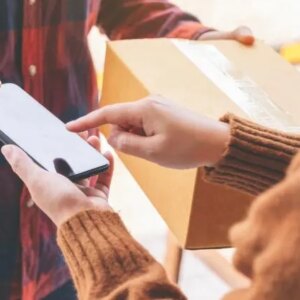 Laporan Narvar Menemukan Dua Pertiga Pembeli Merasa Stres Setelah Melakukan Laporan Narvar Menemukan Dua Pertiga Pembeli Merasa Stres Setelah Melakukan Pembelian