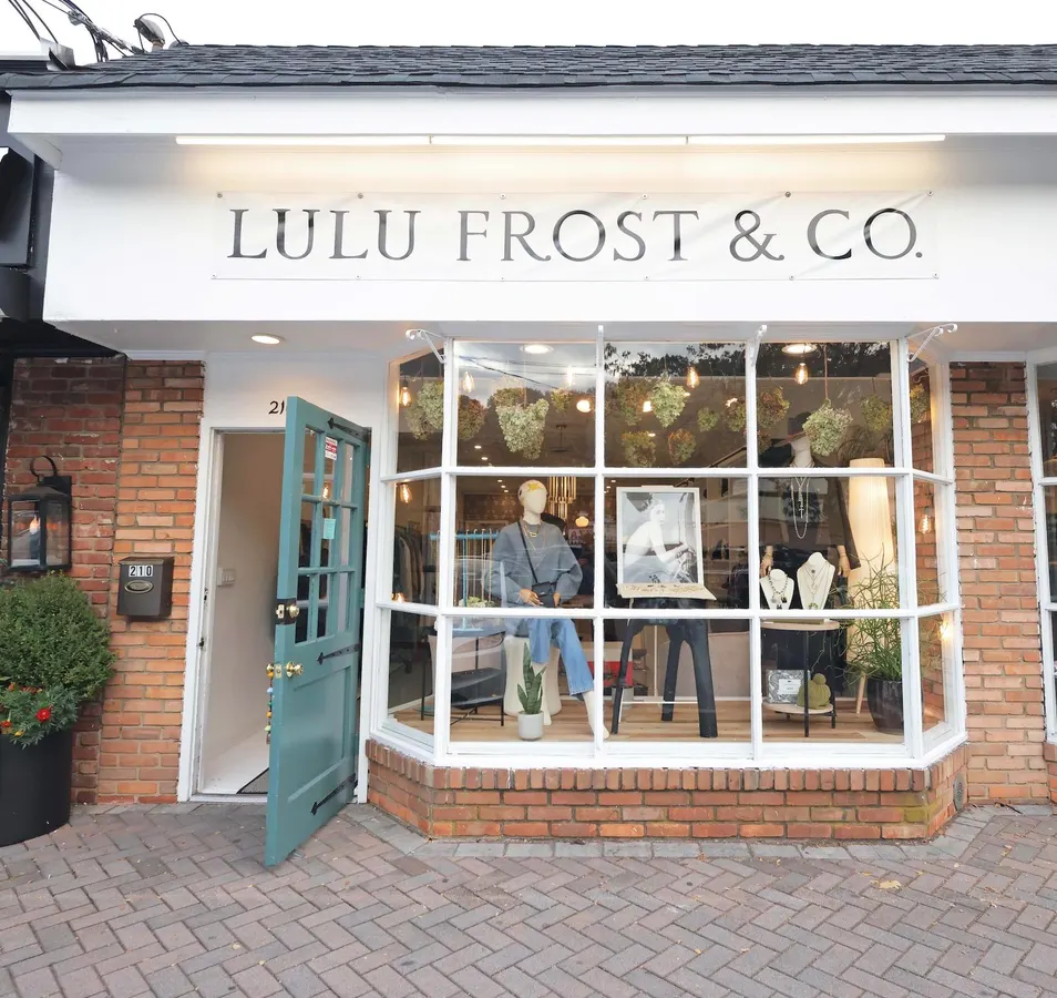Lulu Frost & Co. Membuka Toko Pertama Di Long Island